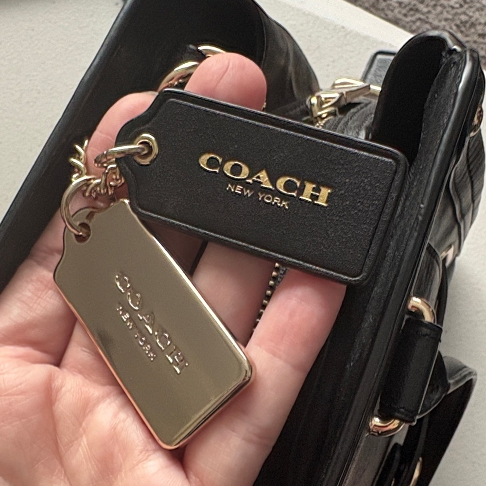 Coach Swagger Frame Satchel Black Leather Handbag with Crossbody Strap - Picture 2 of 16